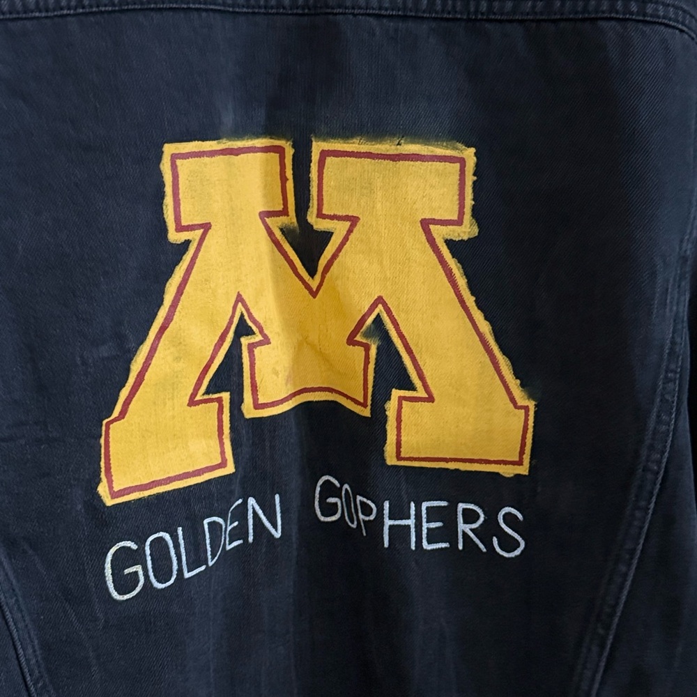 Minnesota Golden Gophers Hand Painted Denim Jacket Black Oversized Large - Picture 8 of 11